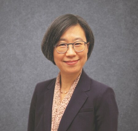 Eun K. Yoon 