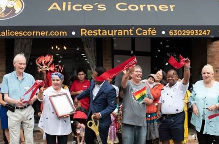 Alice’s Corner Bolivian Cuisine celebrated Bolivian Independence Day this past weekend with an official grand opening ceremony in downtown Aurora.