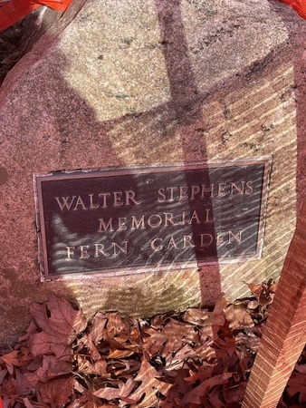 Stephens memorial.jpg