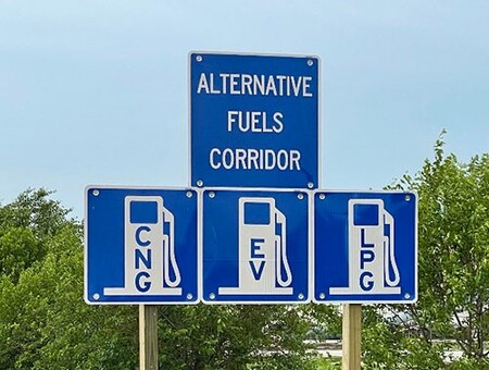 Alternative Fuel Corridor Signage in Illinois